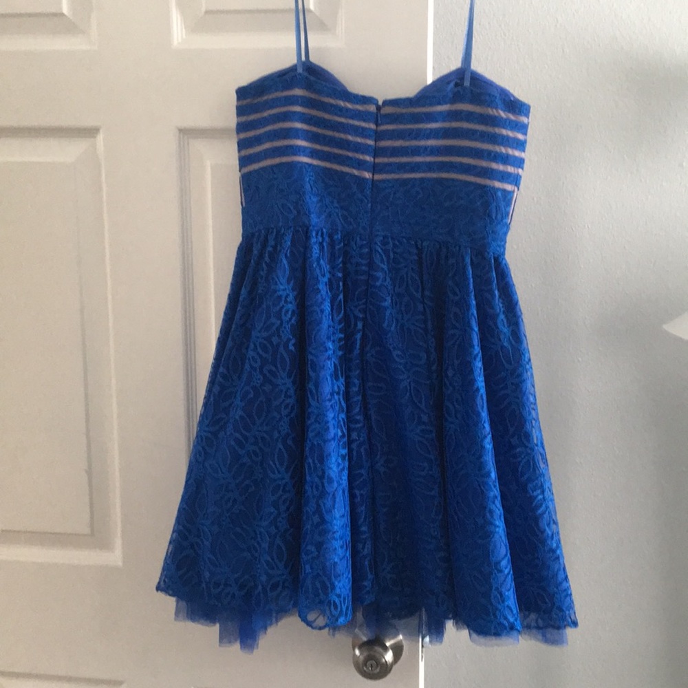 Cache Party Dress - Picture 3 of 10